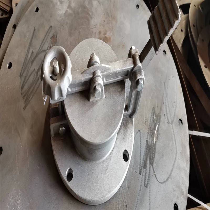 快开式垂直吊盖常压人孔门烟道除灰孔量油孔防爆阻火泄压常压储罐