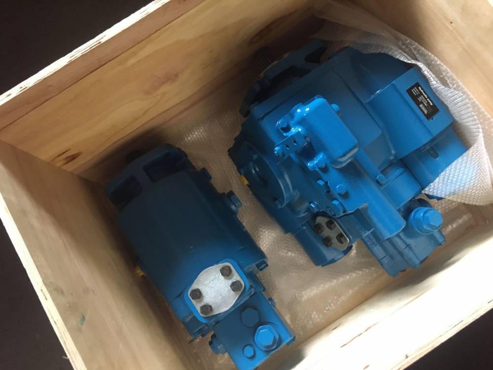 联合收割机液压泵伊顿5423液压泵6423液压泵及配件