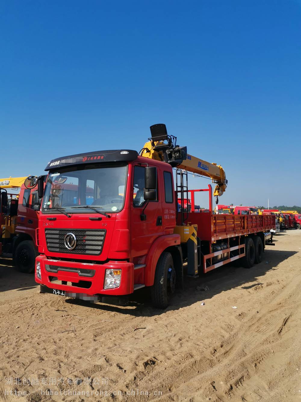 12吨随车吊报价 吊运一体程力集团供应锦程后八12吨随车吊