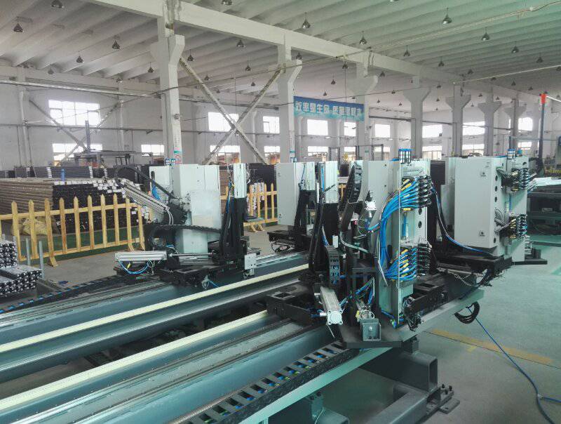 长春机器人上下料非标自动化设备公司