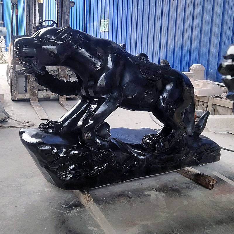 石雕金钱豹青石庭院招财动物雕塑摆件大理石园林景观装饰工艺品