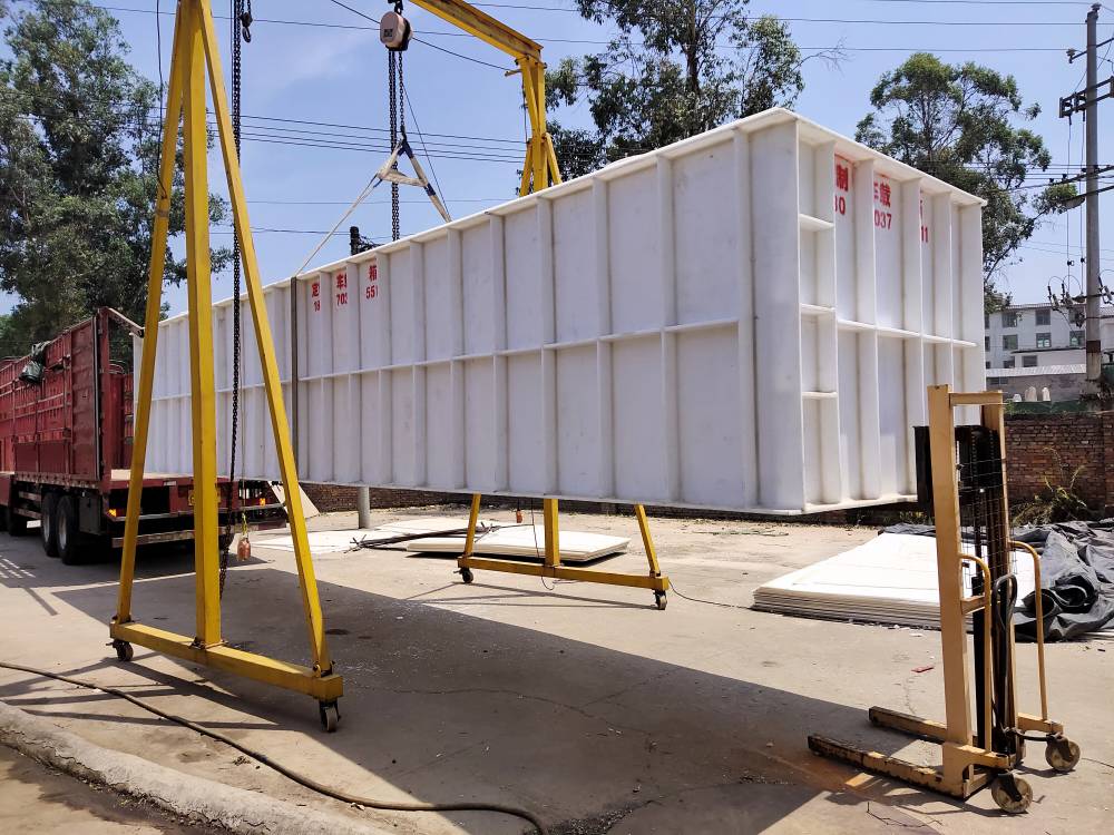 减水剂化工塑料桶1吨桶方形带铁框塑料水箱1000libc运输集装箱桶