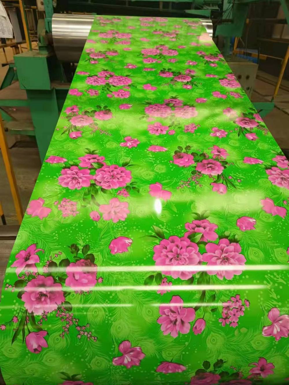 木纹印花板迷彩彩钢卷彩涂铝卷生产厂家