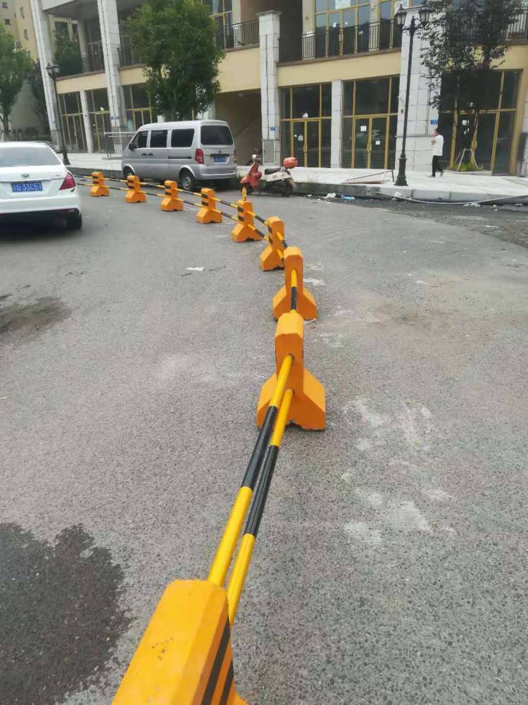 混凝土水泥墩国道中间隔离防撞墩交通路障