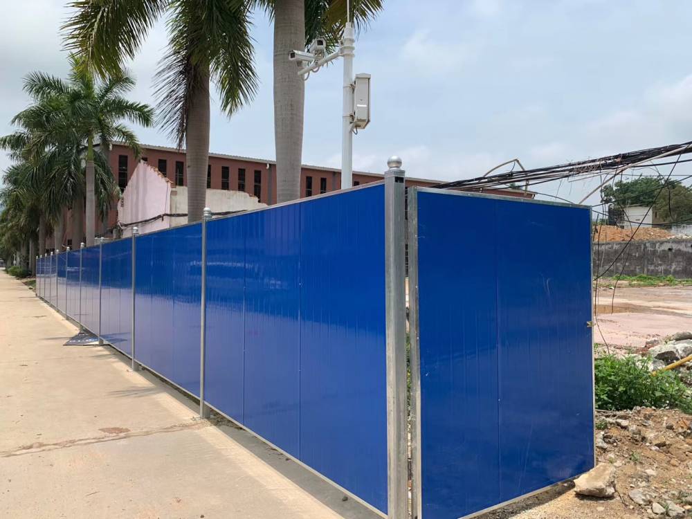 供应广东泡沫夹心板围挡彩钢瓦围挡小草施工围挡厂家