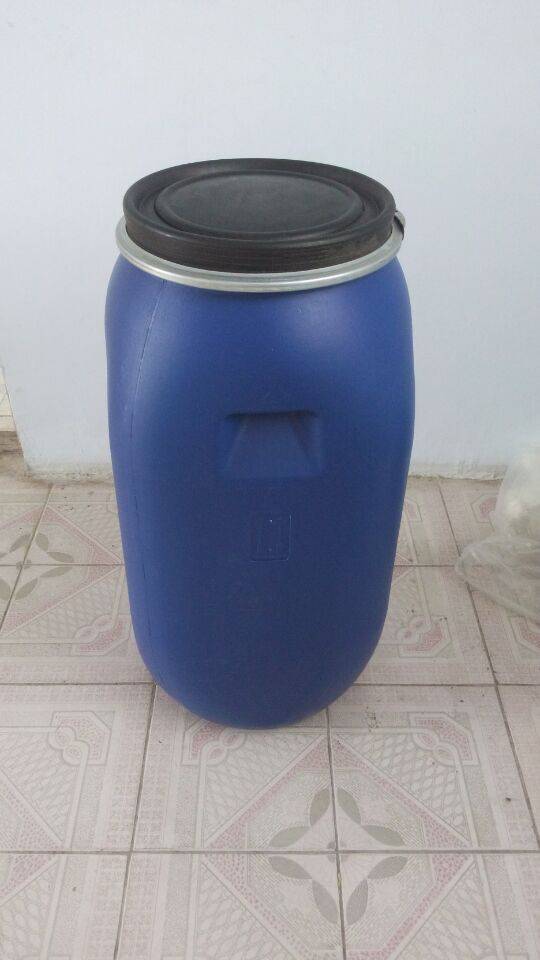 供应100升塑料桶100l抱箍桶100升法兰桶