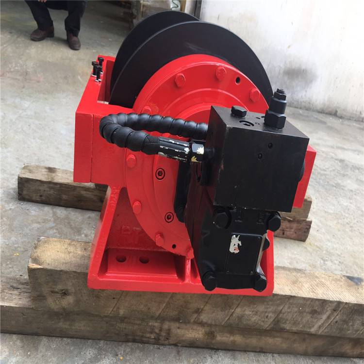 山东聊城众轩单绳拉力10吨液压绞盘可自由收放的液压绞车厂家图片