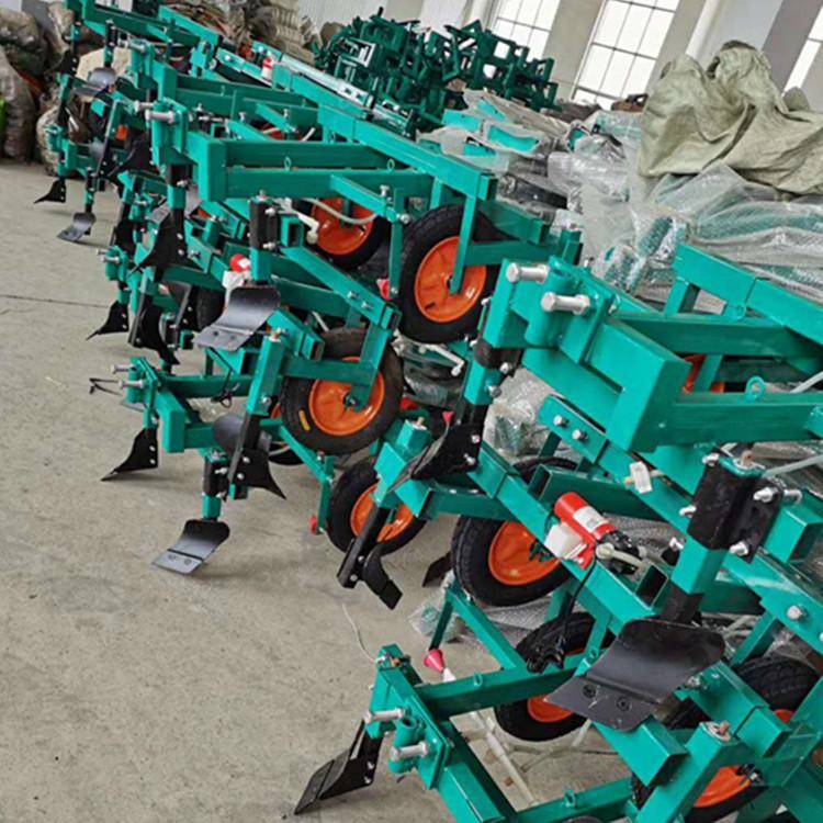 大蒜防风保温覆膜机宽度可调节盖膜机药材高垄封膜机