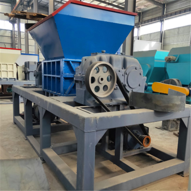 吨包袋撕碎机新型吨包袋破碎机鑫禄重工