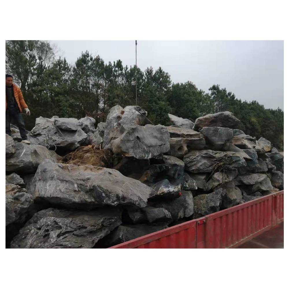上海太湖石景观石公园绿化区独石摆放点缀大量工程假山石批售