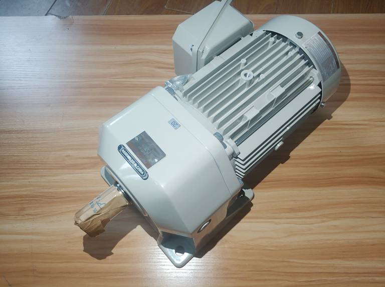 日本住友重机械sumitomo齿轮减速机znhm2132020