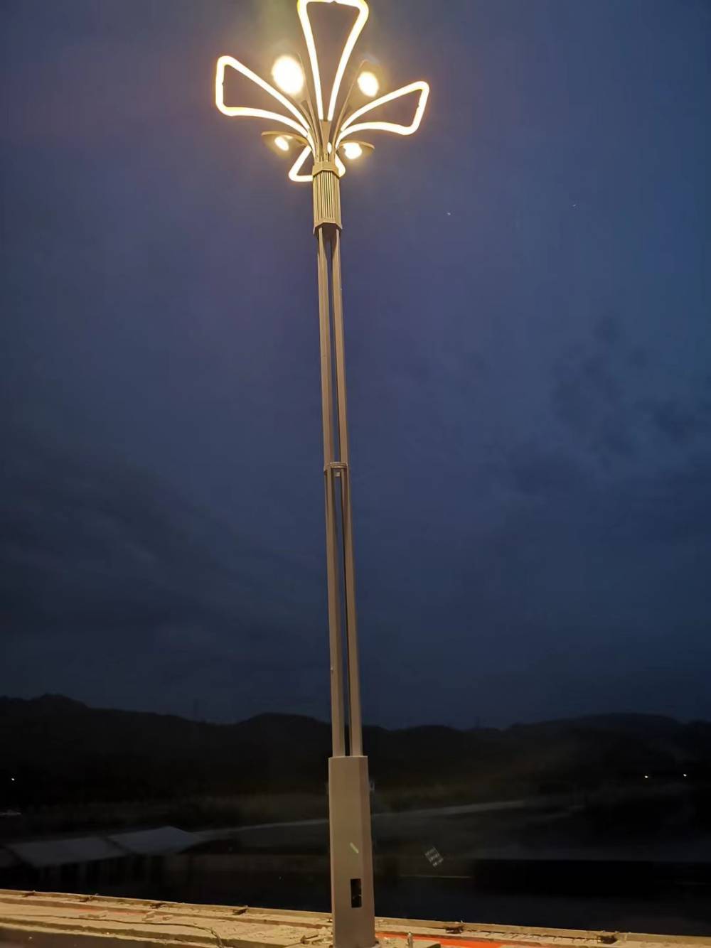 成都led银杏叶景观灯成都大型景观灯生产厂家