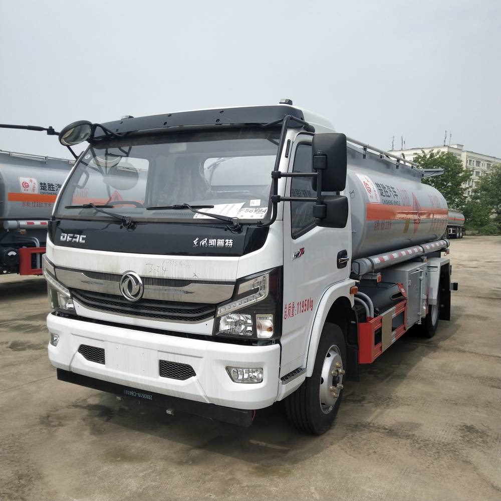 桂林12吨油罐车送货上门