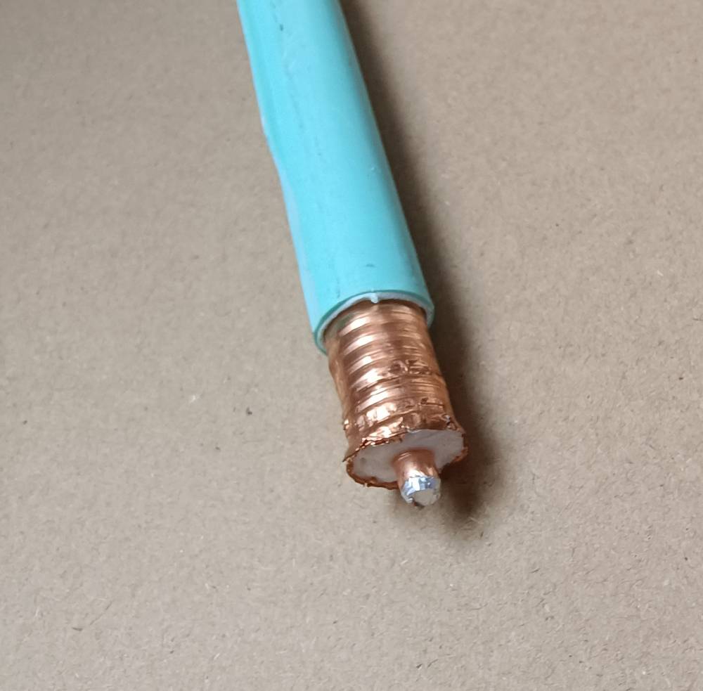 工业wlan用漏波电缆24ghz5ghz无线网络漏缆58gwifi漏波电缆