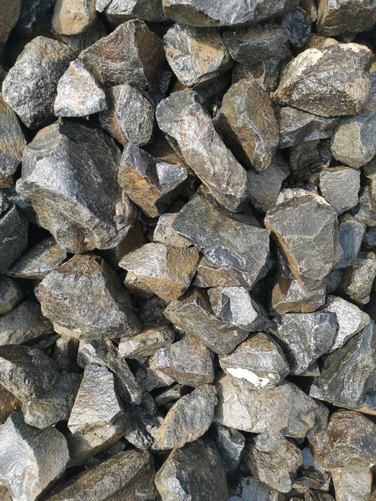 供应保温岩棉玄武岩狗头石815公分