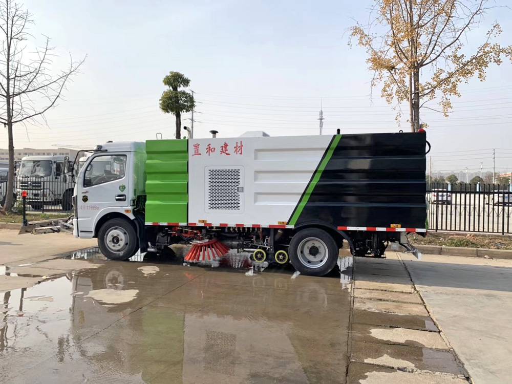 洗扫车
