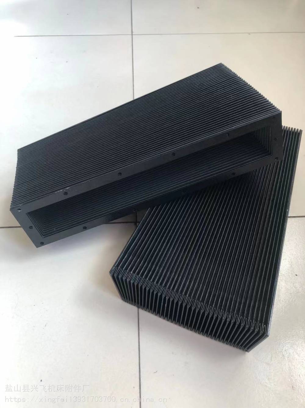 机床方形除尘伸缩柔性风琴防护罩图片