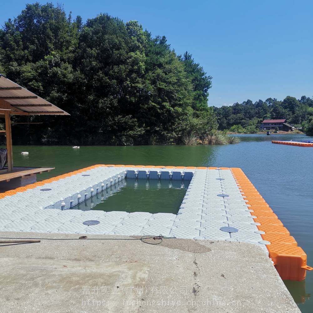 抗风浪海上塑料浮台简易拆装可移动浮动码头皮划艇赛艇码头k