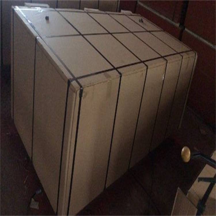 1.4mm厚度竹胶板山东临沂沂南承重力强