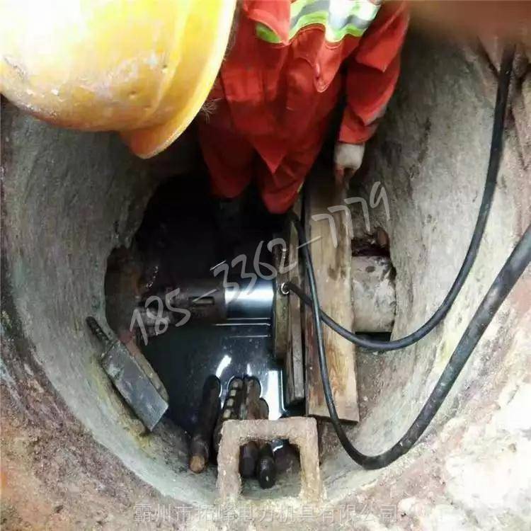 襄阳市政部分快速修正人行道陷落