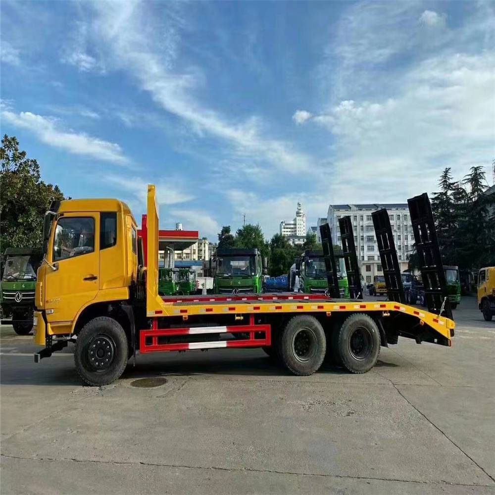 汉中东风d17h后双桥平板车250挖掘机拖车来电咨询有优惠