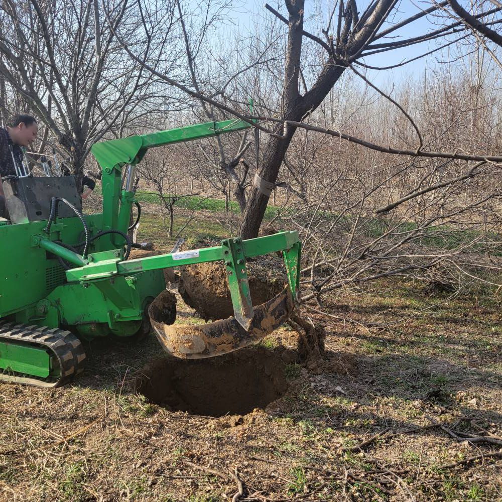 园林绿化断根挖树机圆弧式移栽机60到100土球
