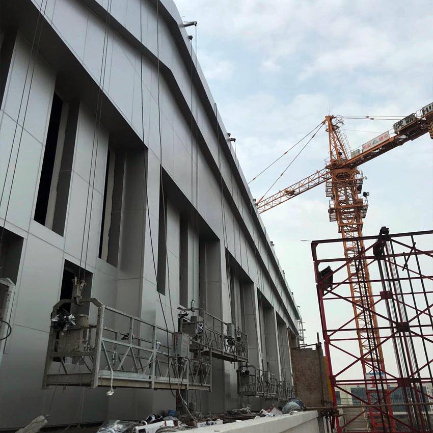 烤漆铝板幕墙装饰