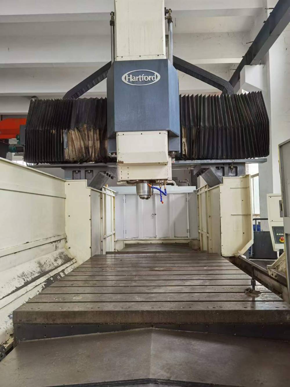 出售二手台湾协鸿cnc2150h龙门加工中心二手协鸿2米龙门图片