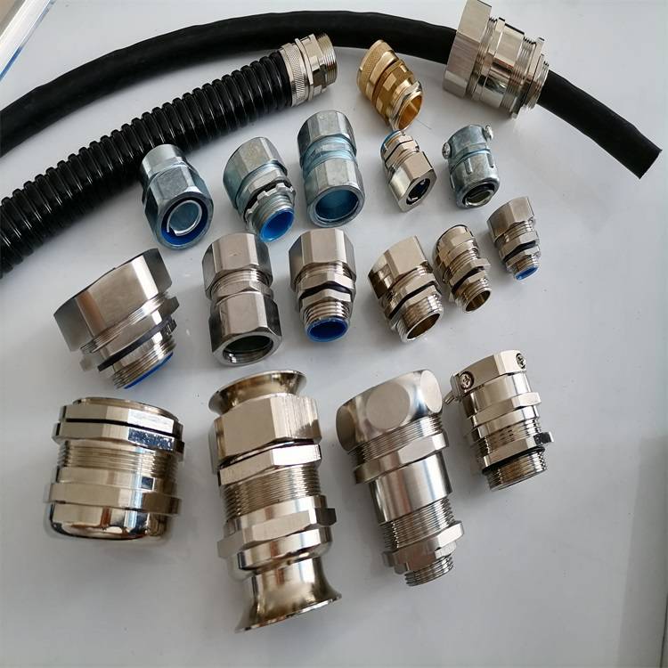 包塑金属波纹管dpj端接式软管锁母德制pg135护线帽接头