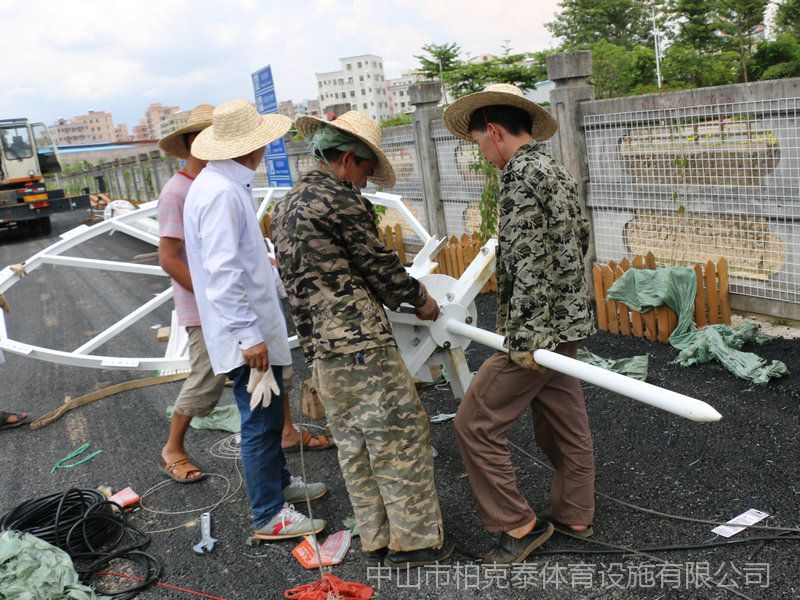 400米跑道运动场灯光标准 足球场照明高杆灯厂家 广州球场灯杆灯具批发柏克直售