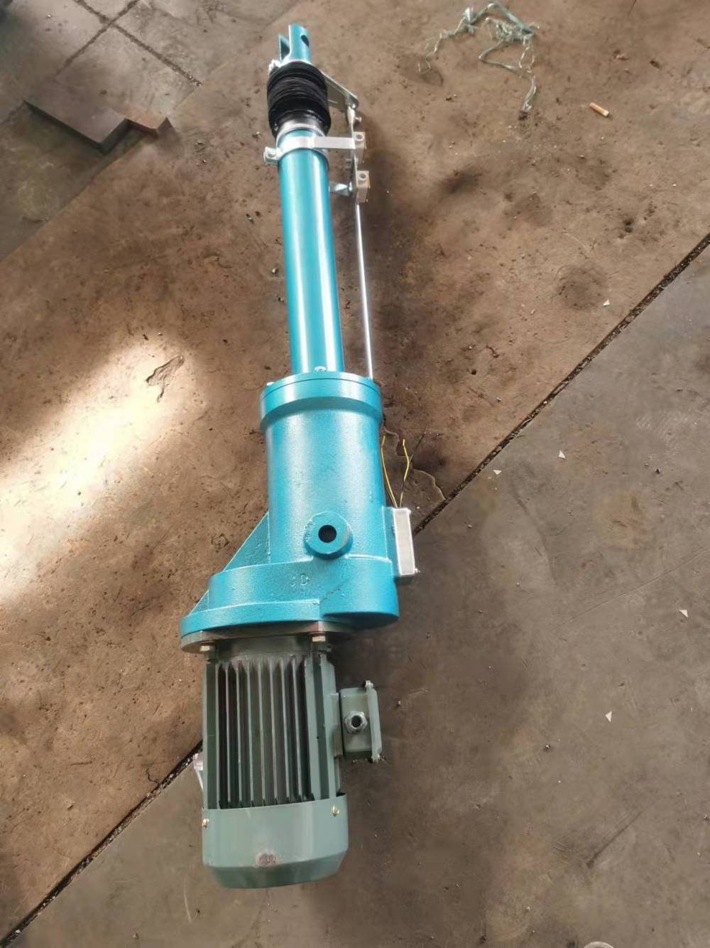 特姆龙获得改善电动推杆专利拼装便利、简单