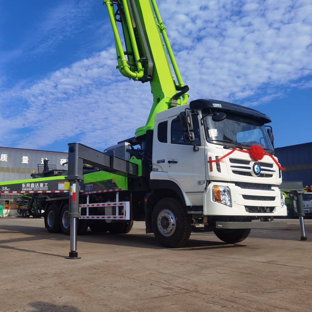 湖南搅拌泵车一体机的价格方便转场农村混凝土输送快