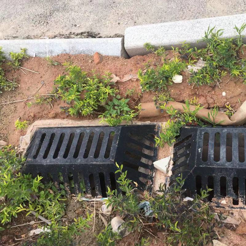 圆形方形铸铁溢流井雨水收集拦污井