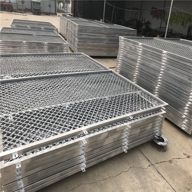 湖北咸宁 铁丝网隔离网 金属网栅栏 围墙防护网规格