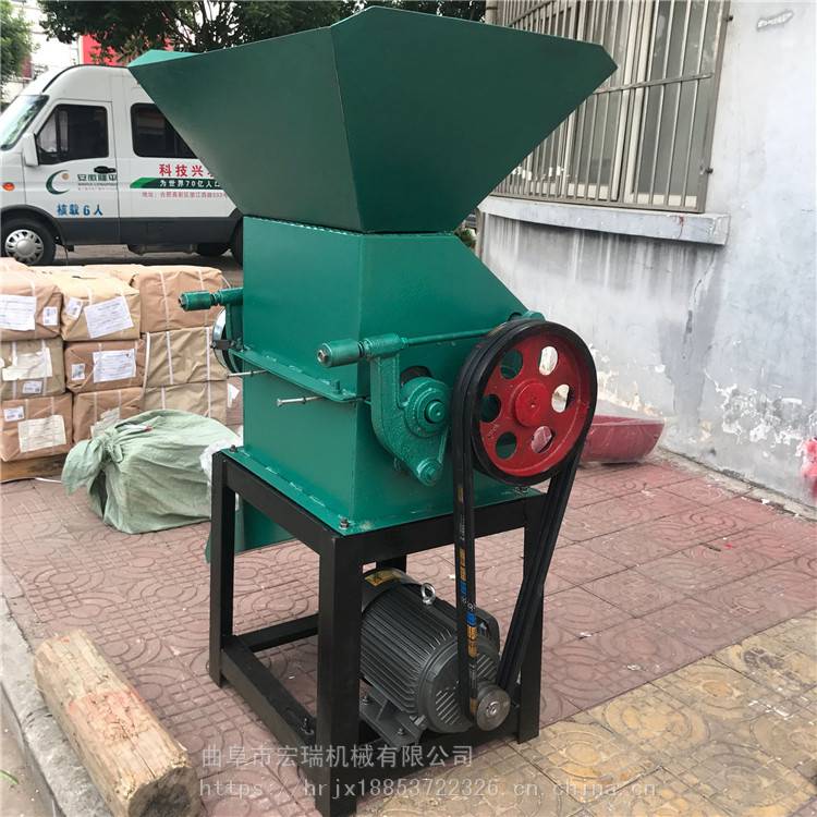 湖北花生破碎机厂家打玉米粉机器视频杂粮加工挤扁机 