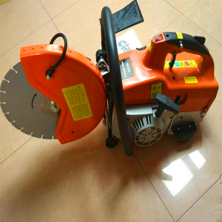 新晨无齿锯汽油切割机350型手提混凝土切缝机小型用切路面设备
