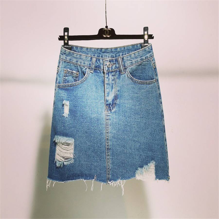 黑龙江佳木斯桦川新款童装连衣短裙杂款牛仔裤热裤10元三样货源批发市场