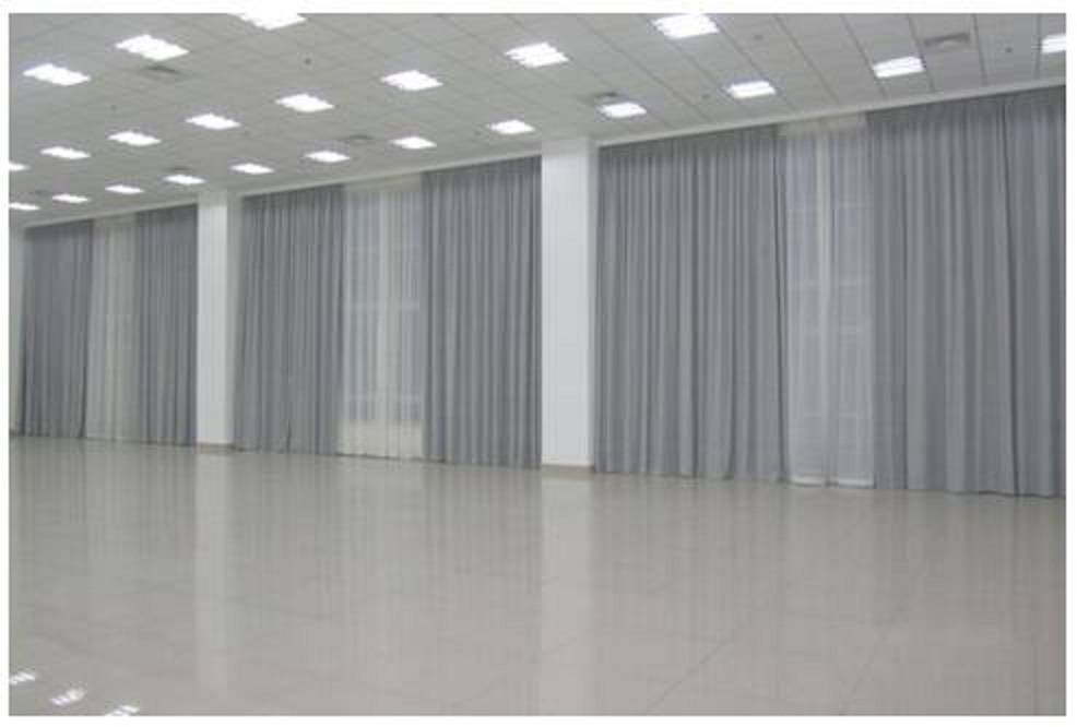 海淀学校窗帘订做石景山学校遮光卷帘订做学校舞台幕布制作安装