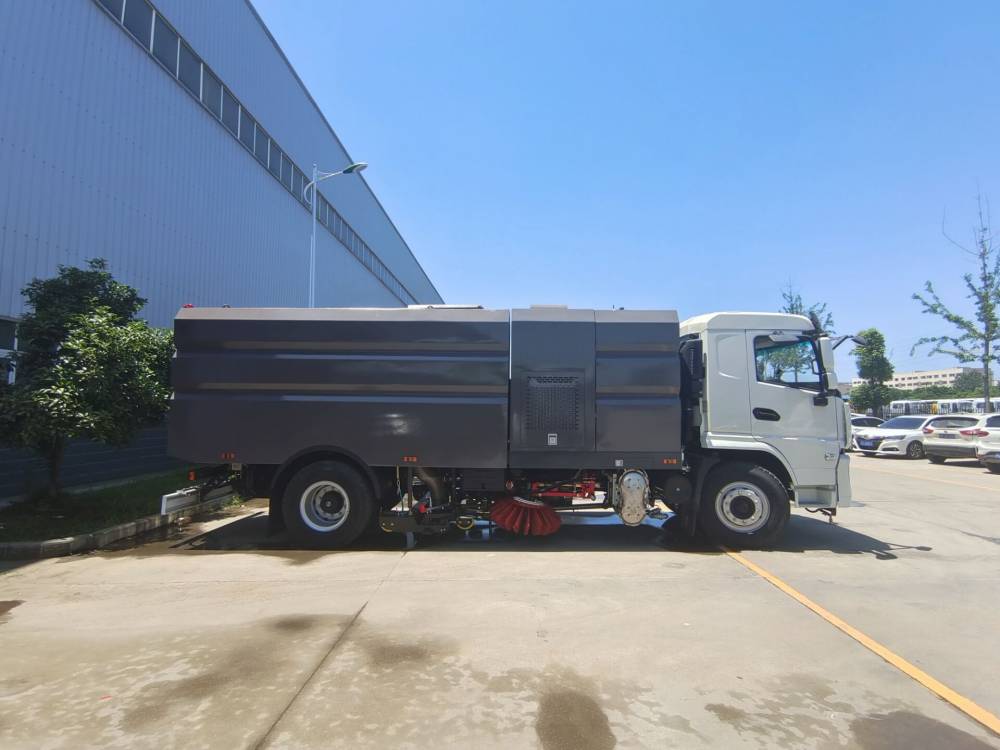 大型15吨洗扫车路面冲洗洗扫一体车