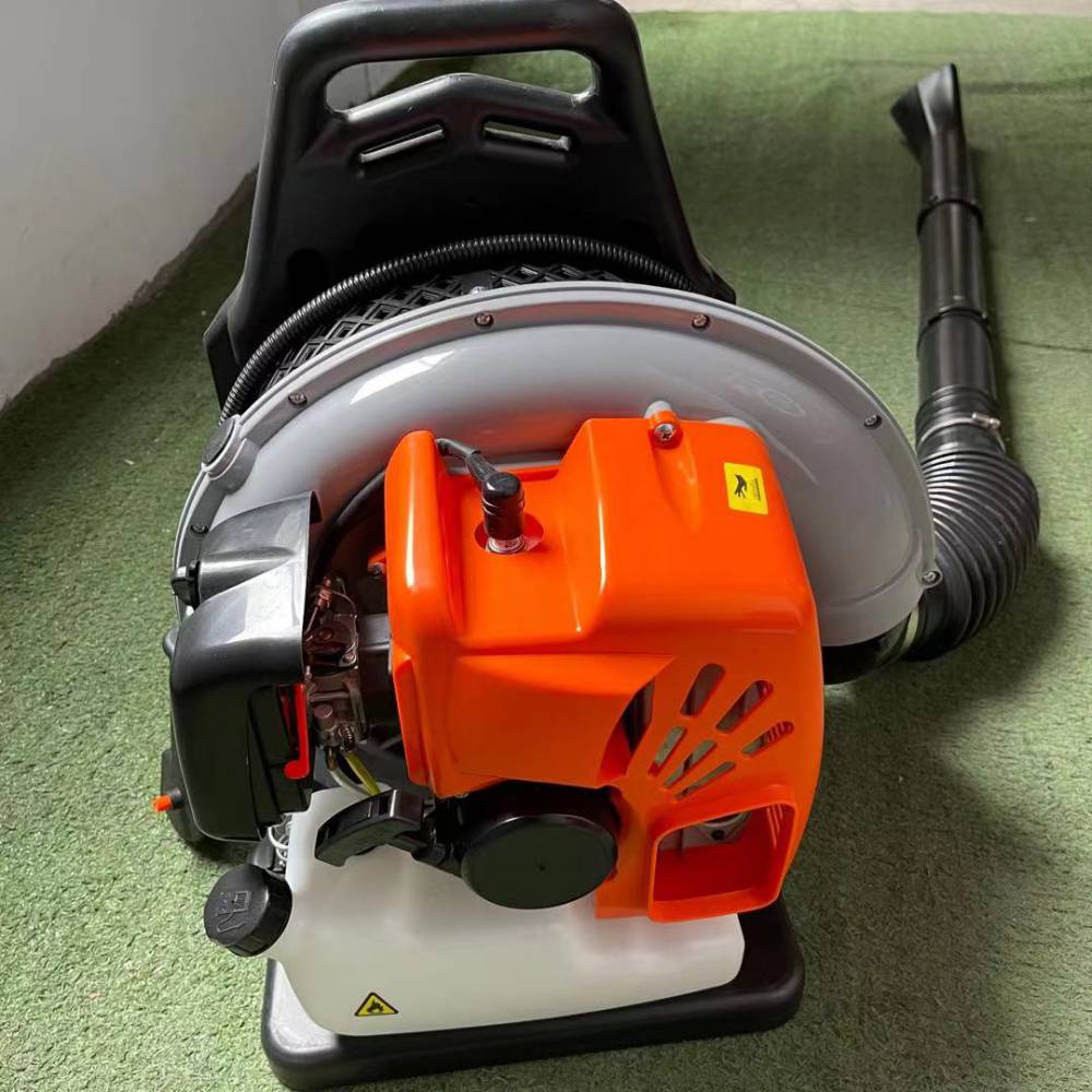 背负式吹雪机扫灰尘扫雪机屋顶扫雪机