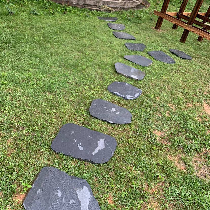 四川天然青石板板汀步石不规则汀步石户外花园垫脚石复古防滑公园脚踏