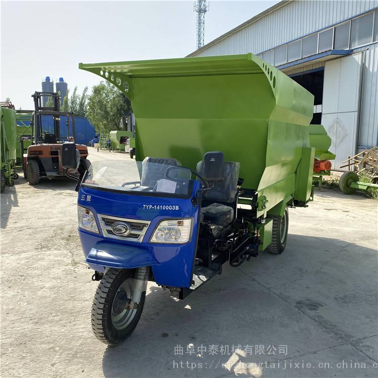 加工养牛场撒料车 全自动三轮投喂车