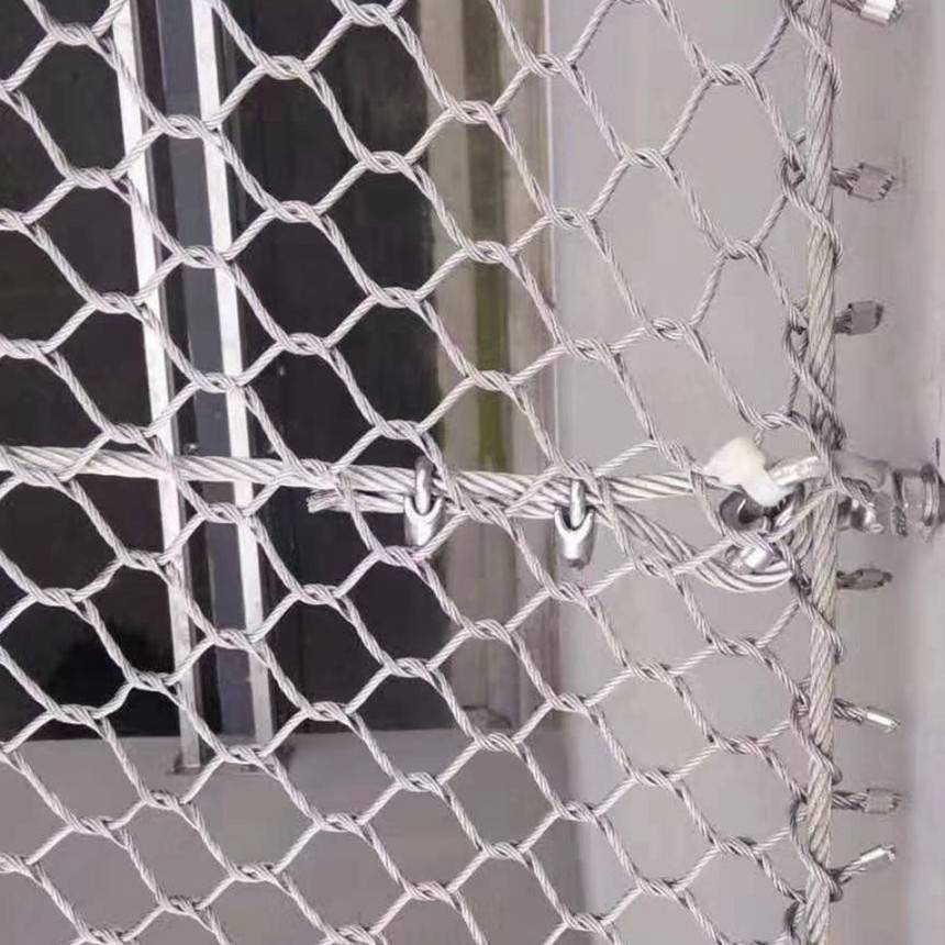 动物园笼舍用网 不锈钢绳动物园防护网 聚隆不锈钢绳编织网