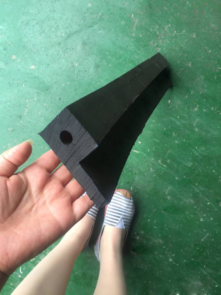 方p型闸门水封止水橡皮图片