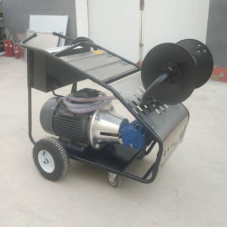 明投物业小区高压清洗机铸件表面无损清沙结构紧凑