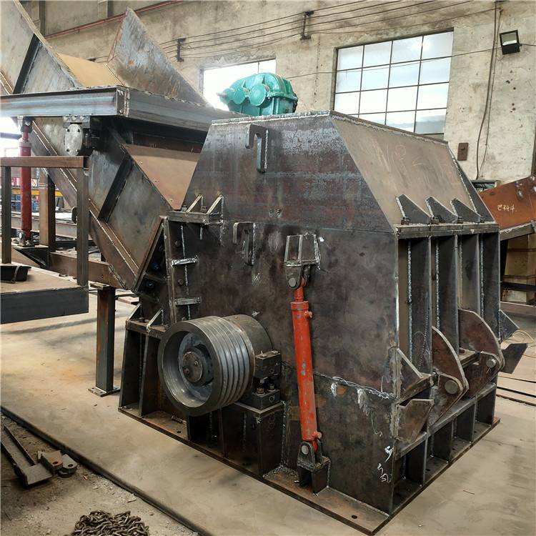 万昌带铁废铝废钢破碎机轻薄铁皮粉碎机设备自行车薄铁撕碎机