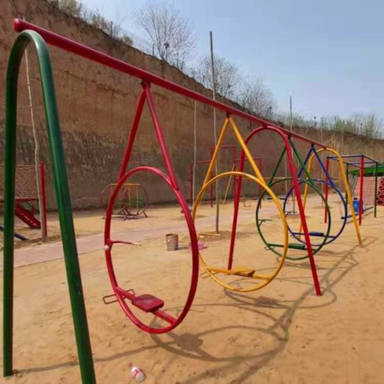 河南无动力乐园吊环秋千