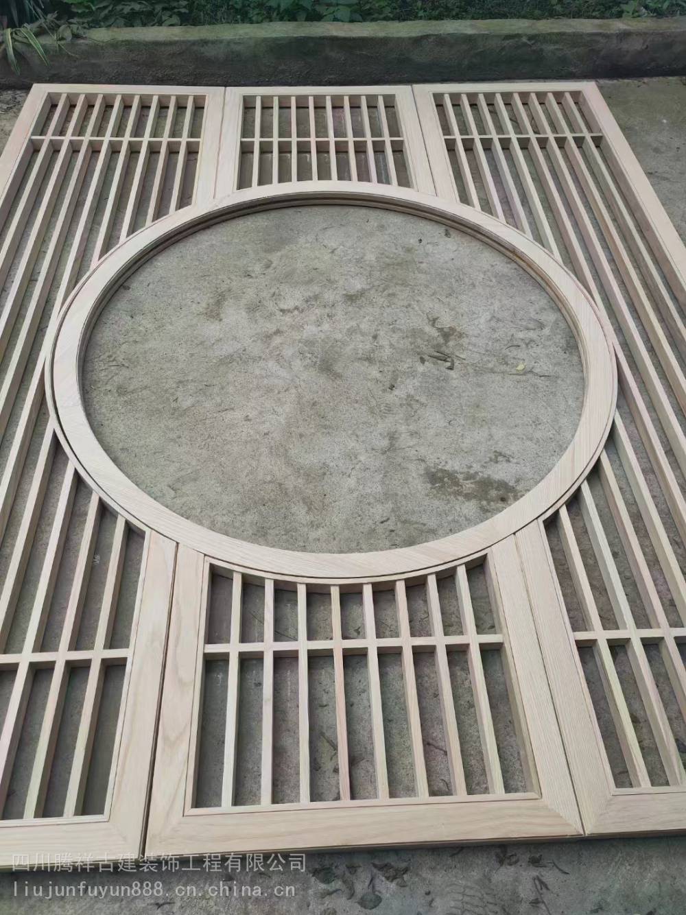 成都实木格栅木门福字实木花窗卡榫木条花窗