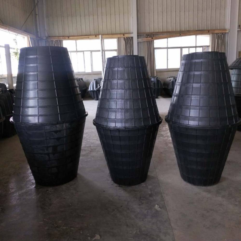 河北沧州农村改厕双瓮家用粪桶15立方塑料化粪池图片