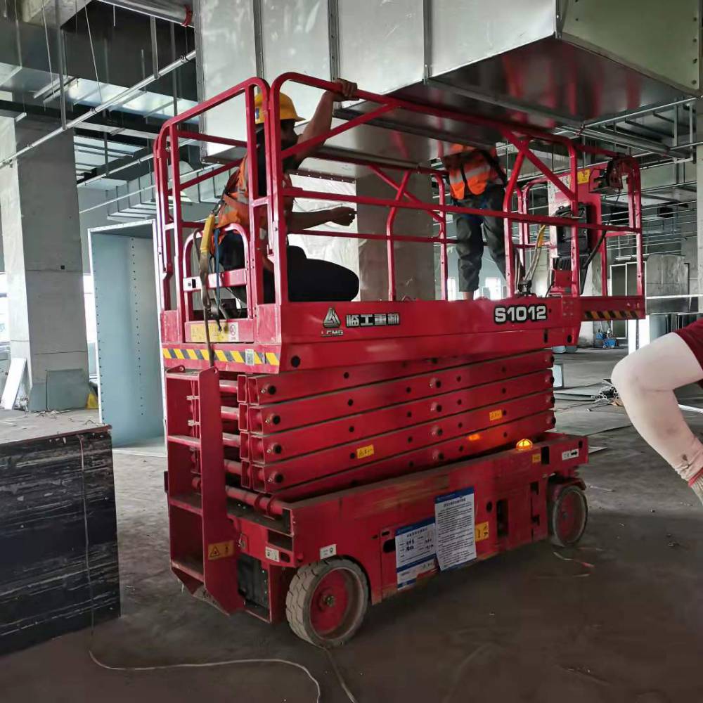 租赁jlg曲臂式剪刀式自行式高空升降平台低噪音操控灵活